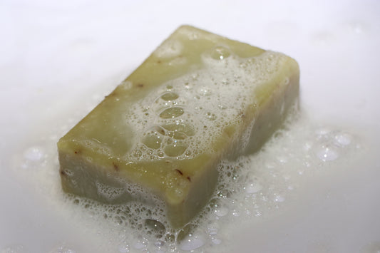 R'VIVE Invigorating Peppermint Shower Bar